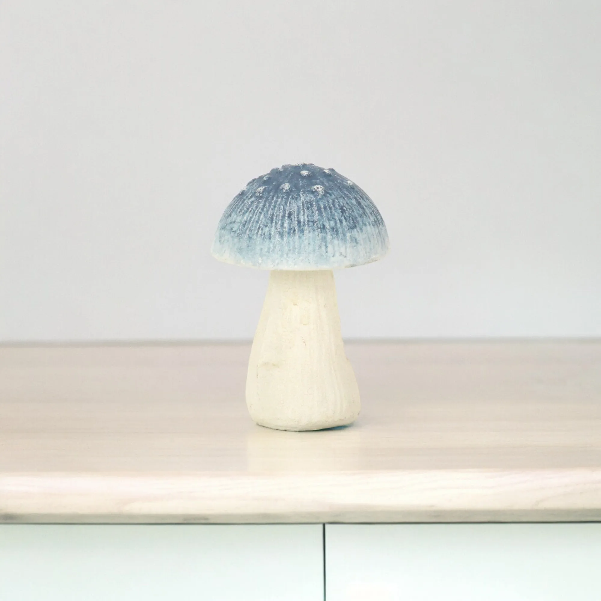 6035BL - Hareton Cast Iron Blue Mushroom