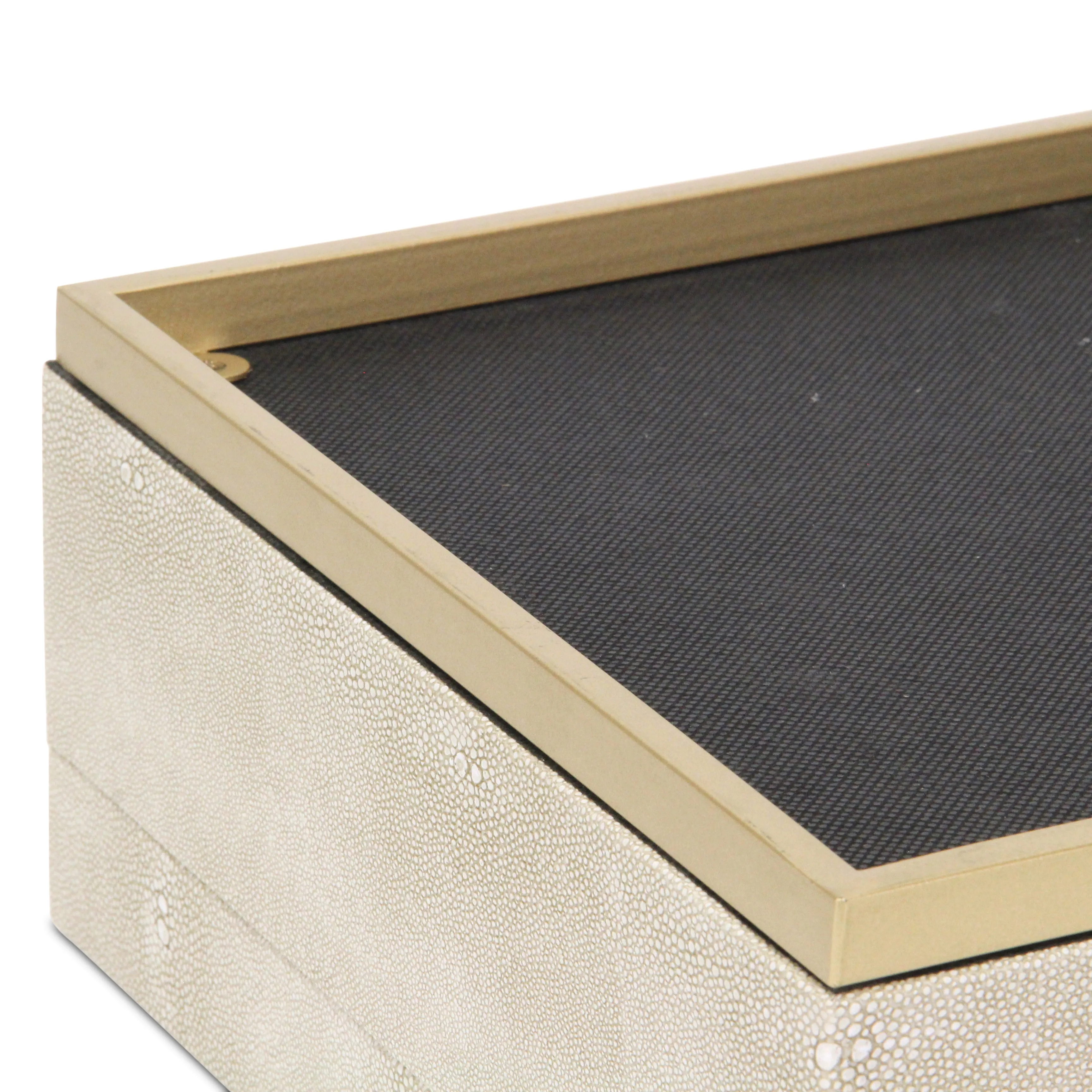 6055-2CR - Zynova Square Shagreen Boxes - Cream