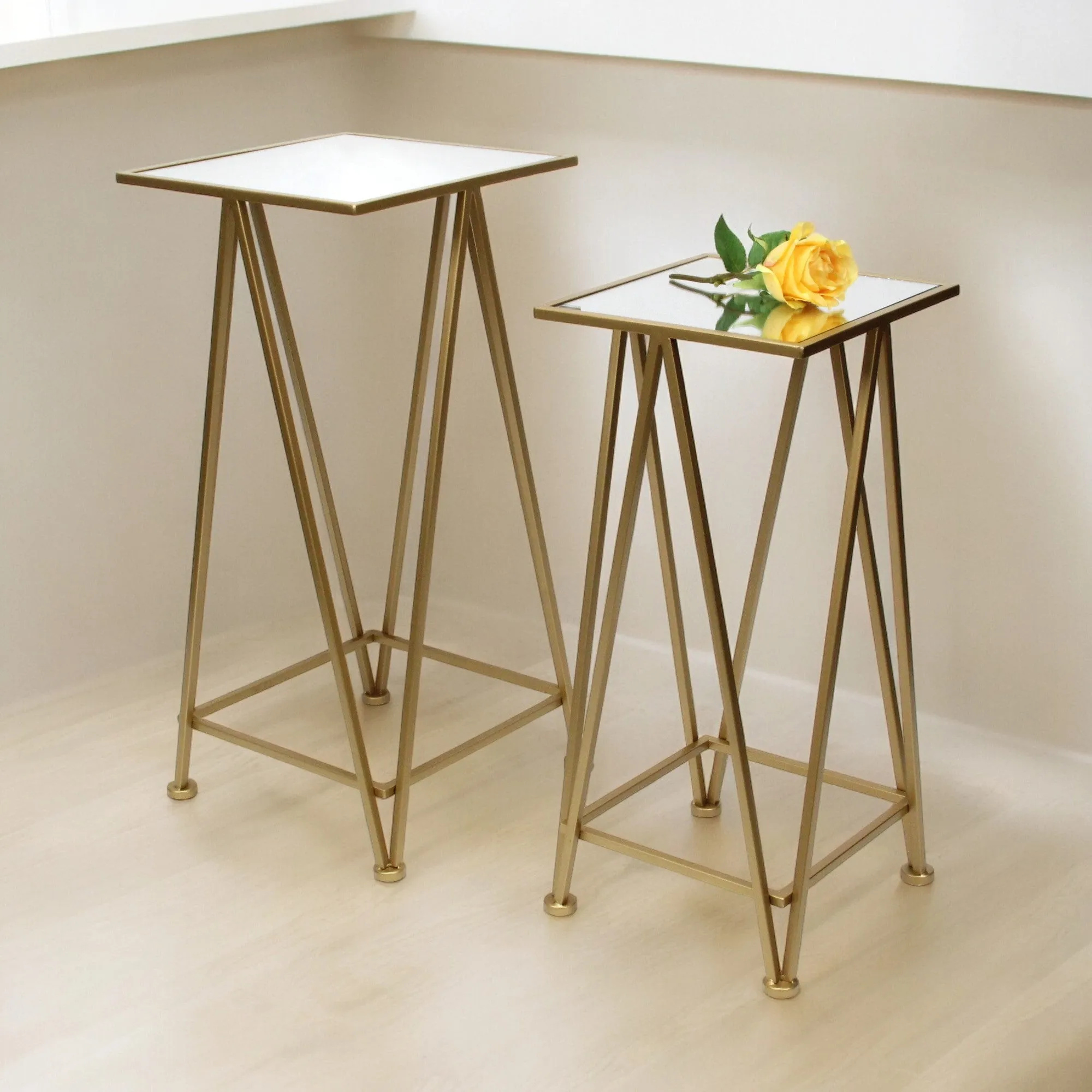 6062-2GD - Aeriva Square Table Set - Gold