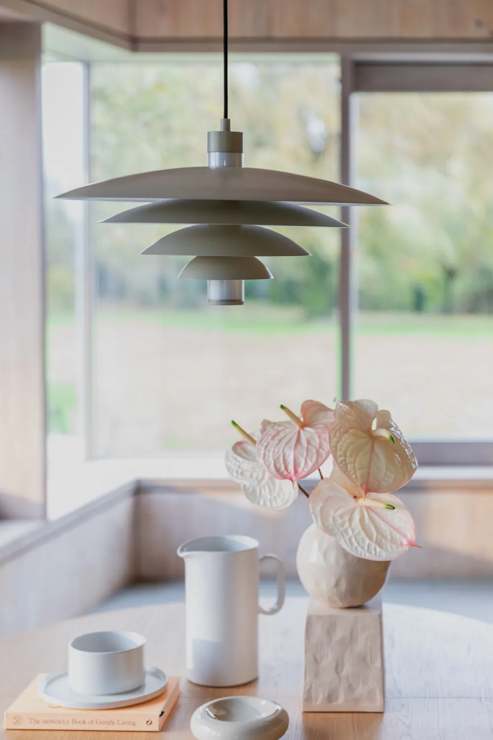 Beige Metal Pendant Lamp | Zuiver Cole