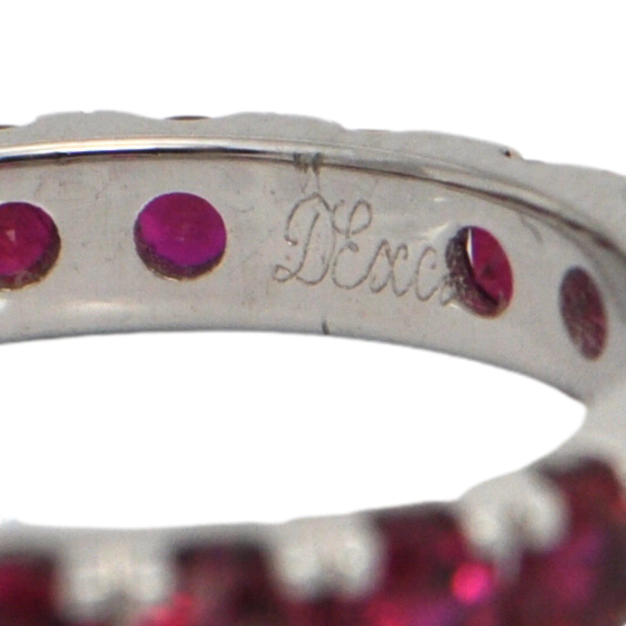 Daisy Exclusive 2.43 ct Burmese Ruby Eternity Band 18k