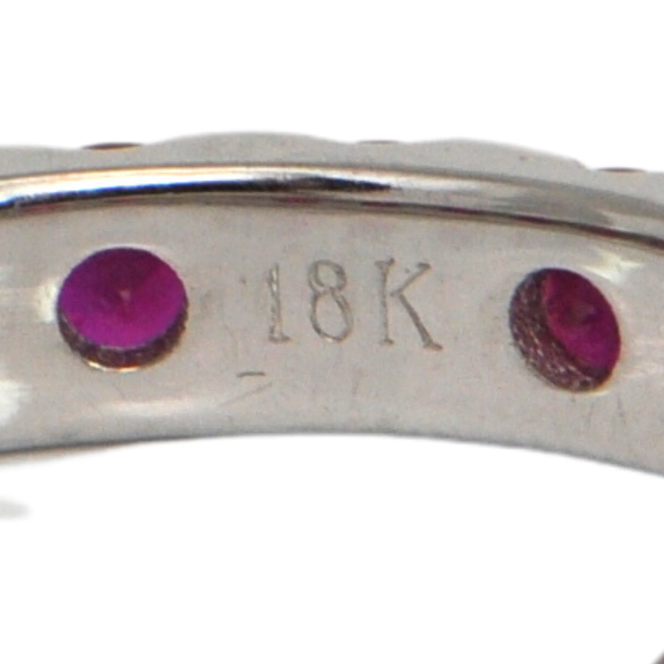 Daisy Exclusive 2.43 ct Burmese Ruby Eternity Band 18k