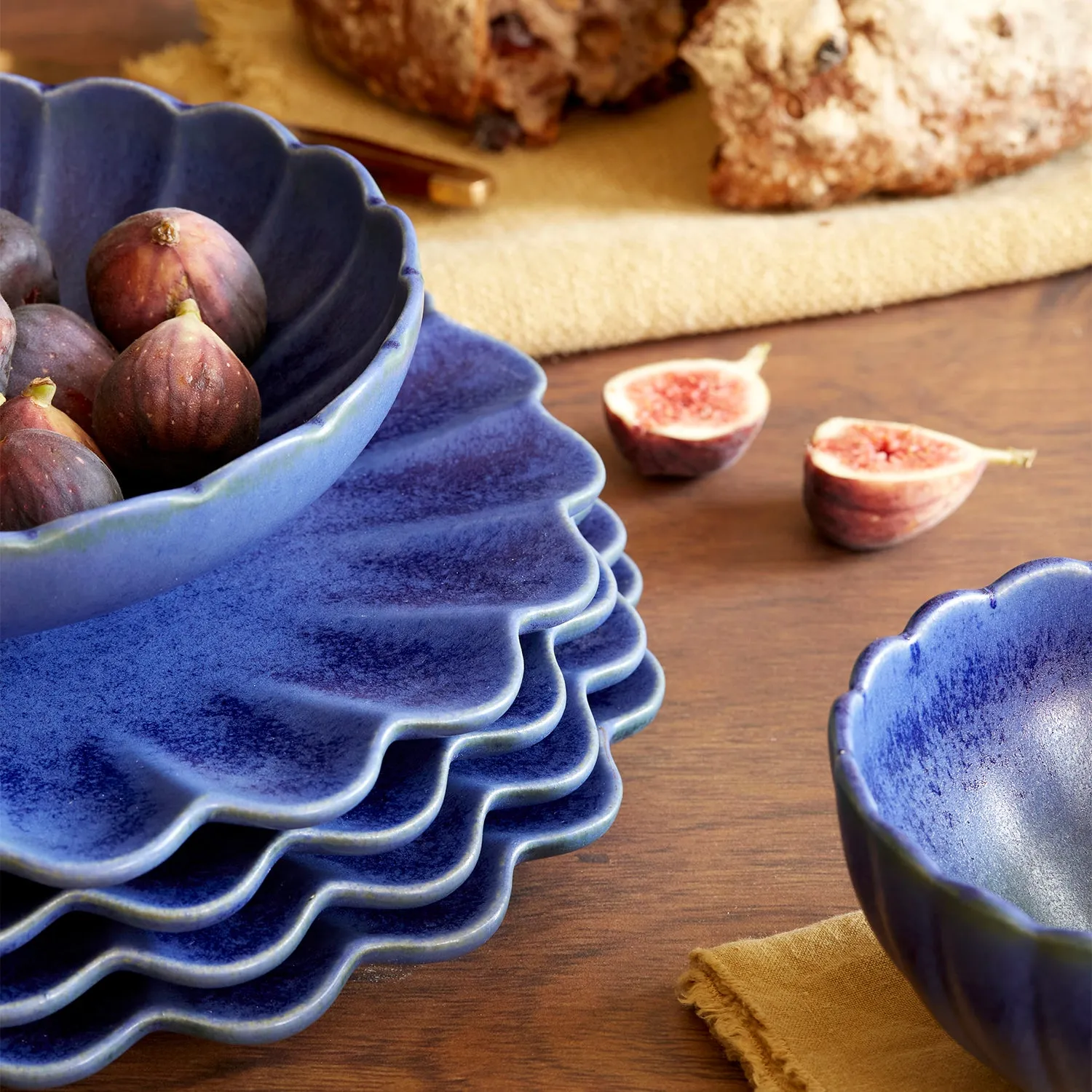 Dhalia Stoneware Dinner Plate, Set of 4 (Blue) - Preorder