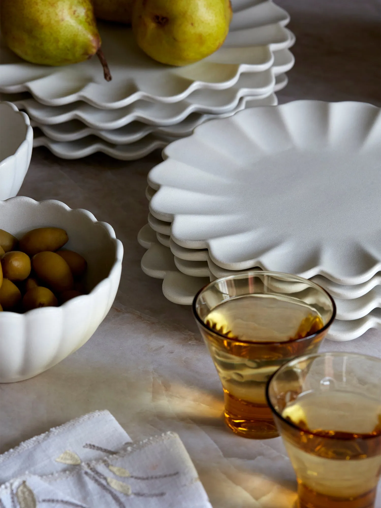 Dhalia Stoneware Salad Plate, Set of 4 (White) - Preorder