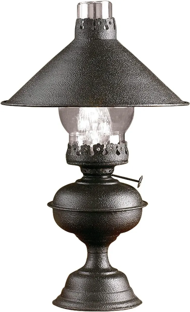 Hartford Lamp With Shade