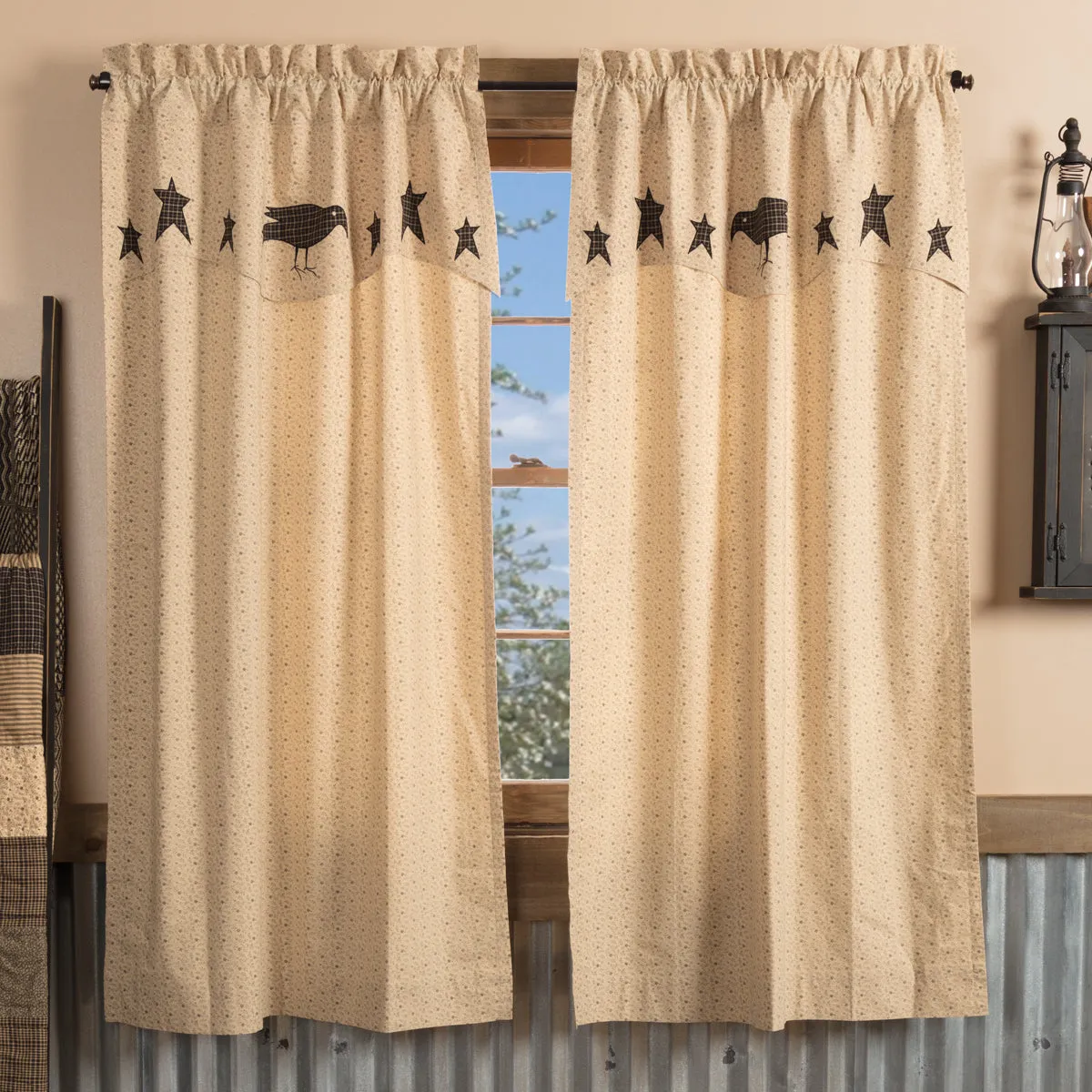 Kettle Grove Panel with Attached Applique Crow and Star Valance Set of 2