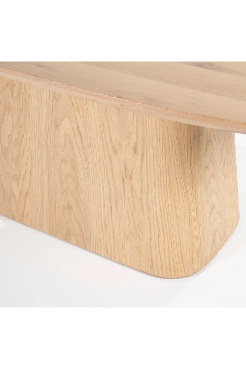 Lacquered Oak Dining Table | Eleonora Nola