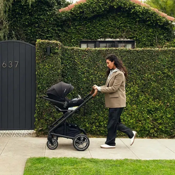 Nuna - Mixx NEXT Stroller   Pipa Aire RX Travel System - Caviar