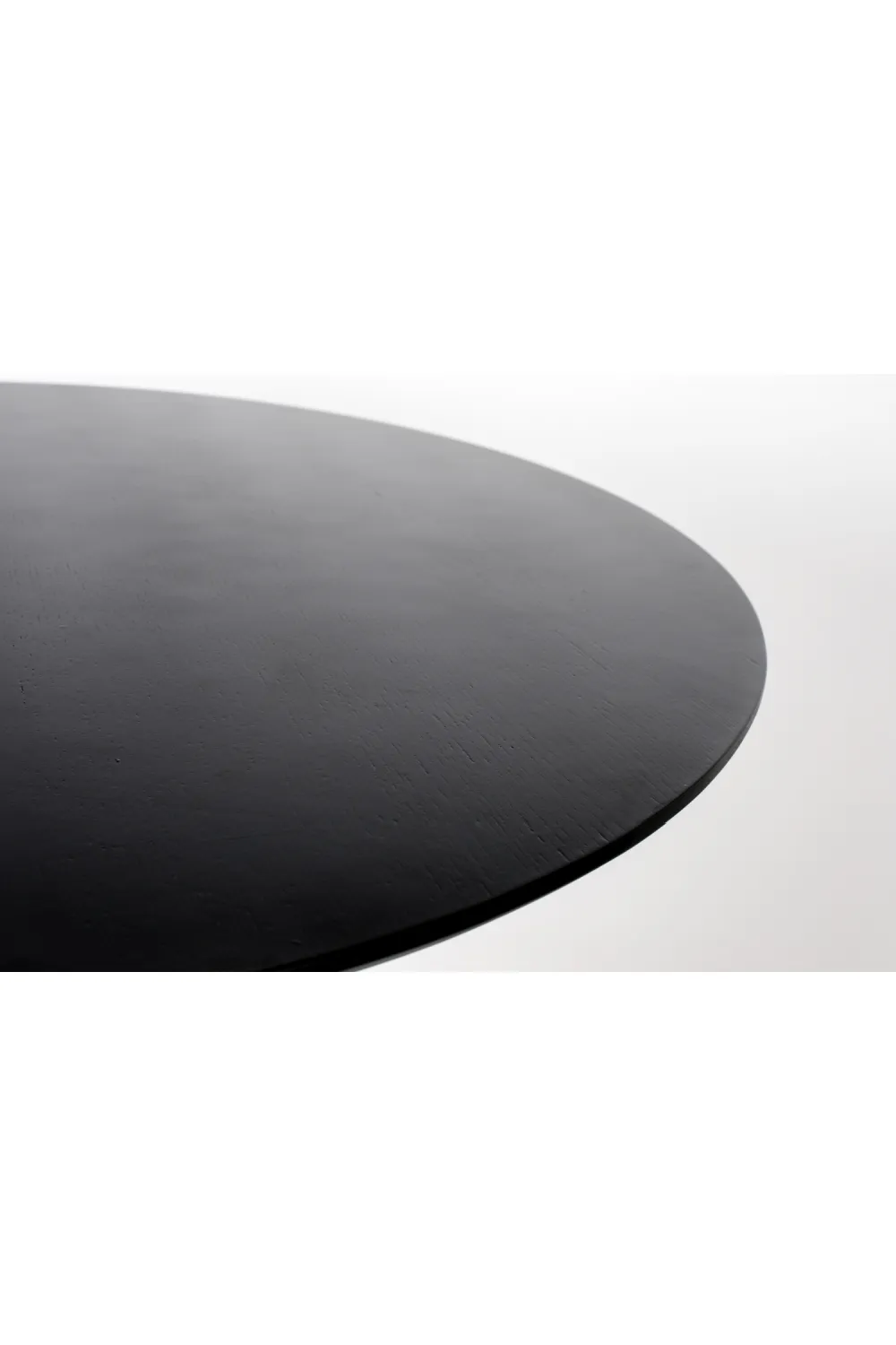 Round Black Dining Table | Zuiver Pilar