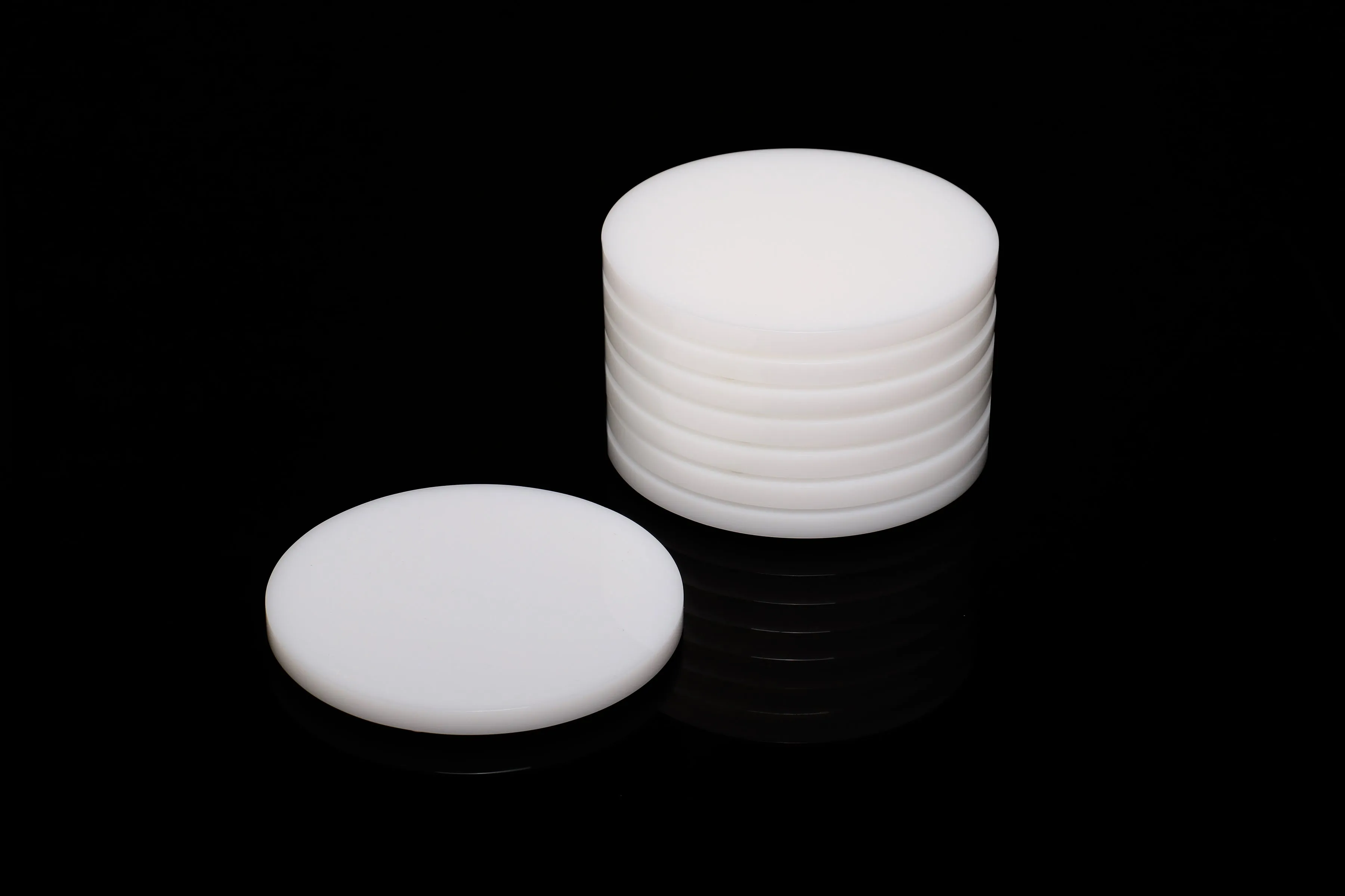 Round Coaster Set in White