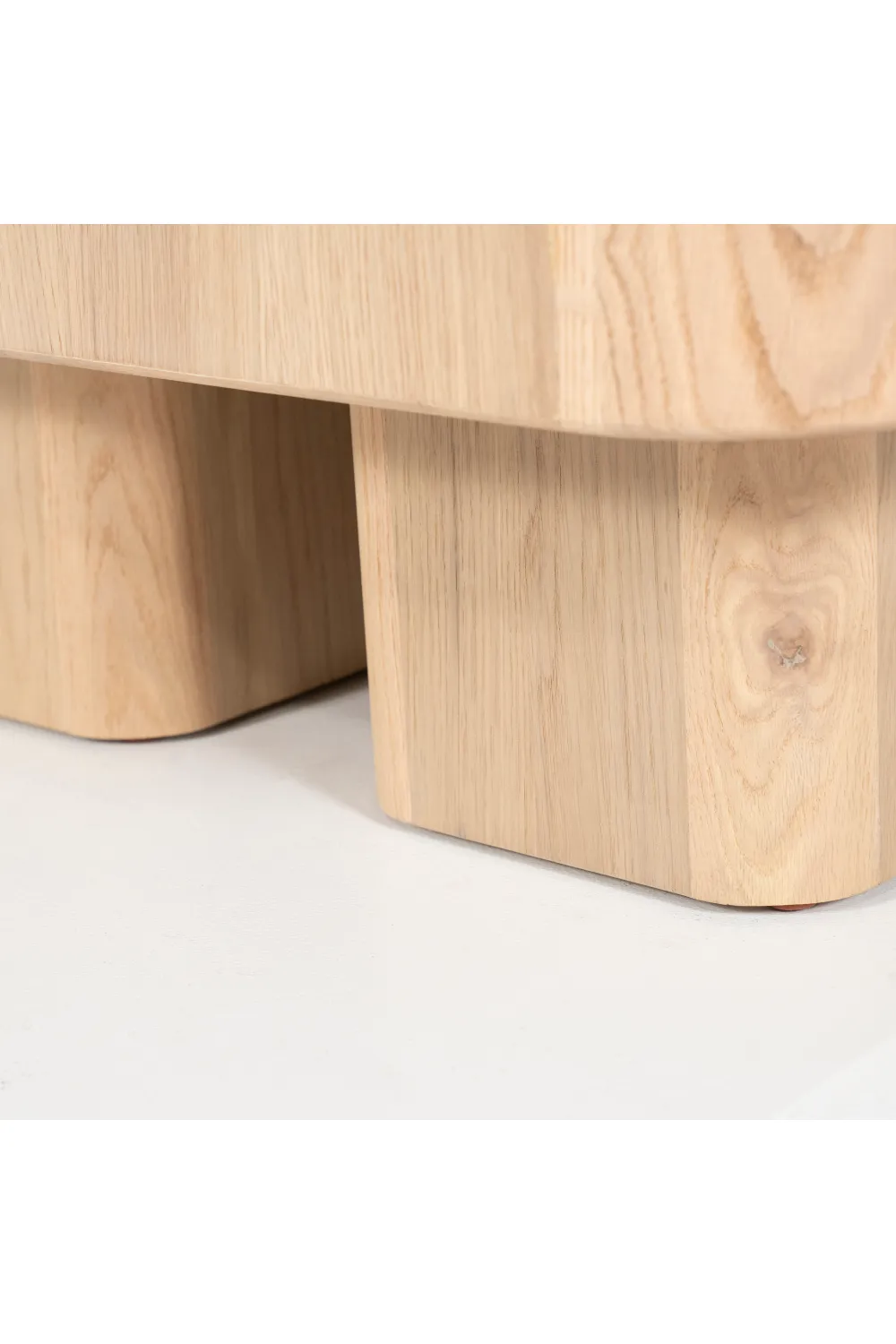 Square Oak Coffee Table | Eleonora Harmonie