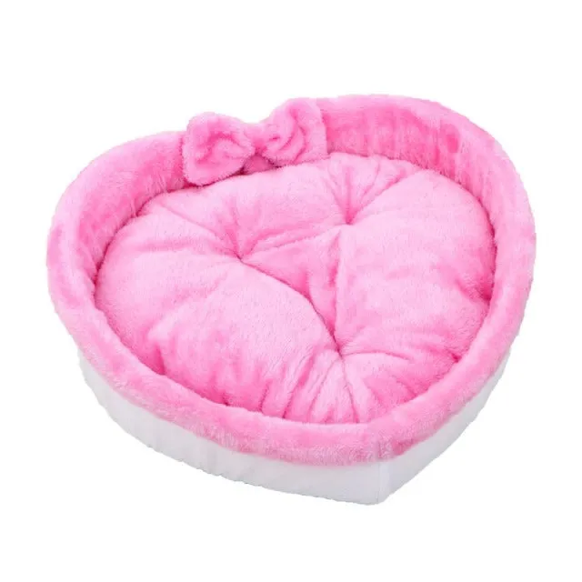 Velvet Soft Heart-shaped Bed